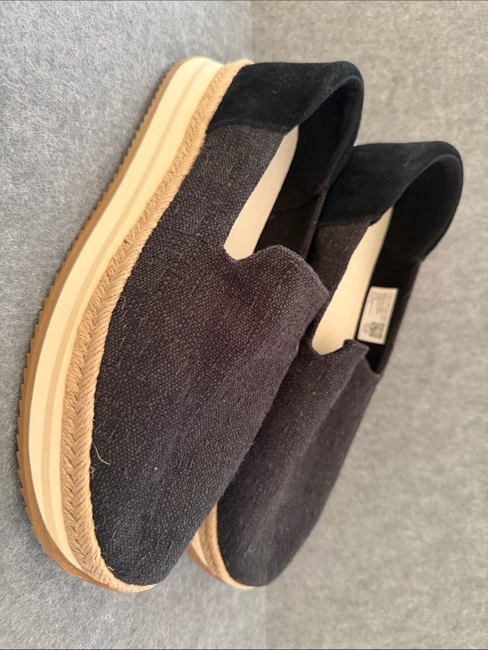 Toms - Womens Jocelyn slip ons espadrilles black size 9 NWOB textile and leather - Picture 3 of 10